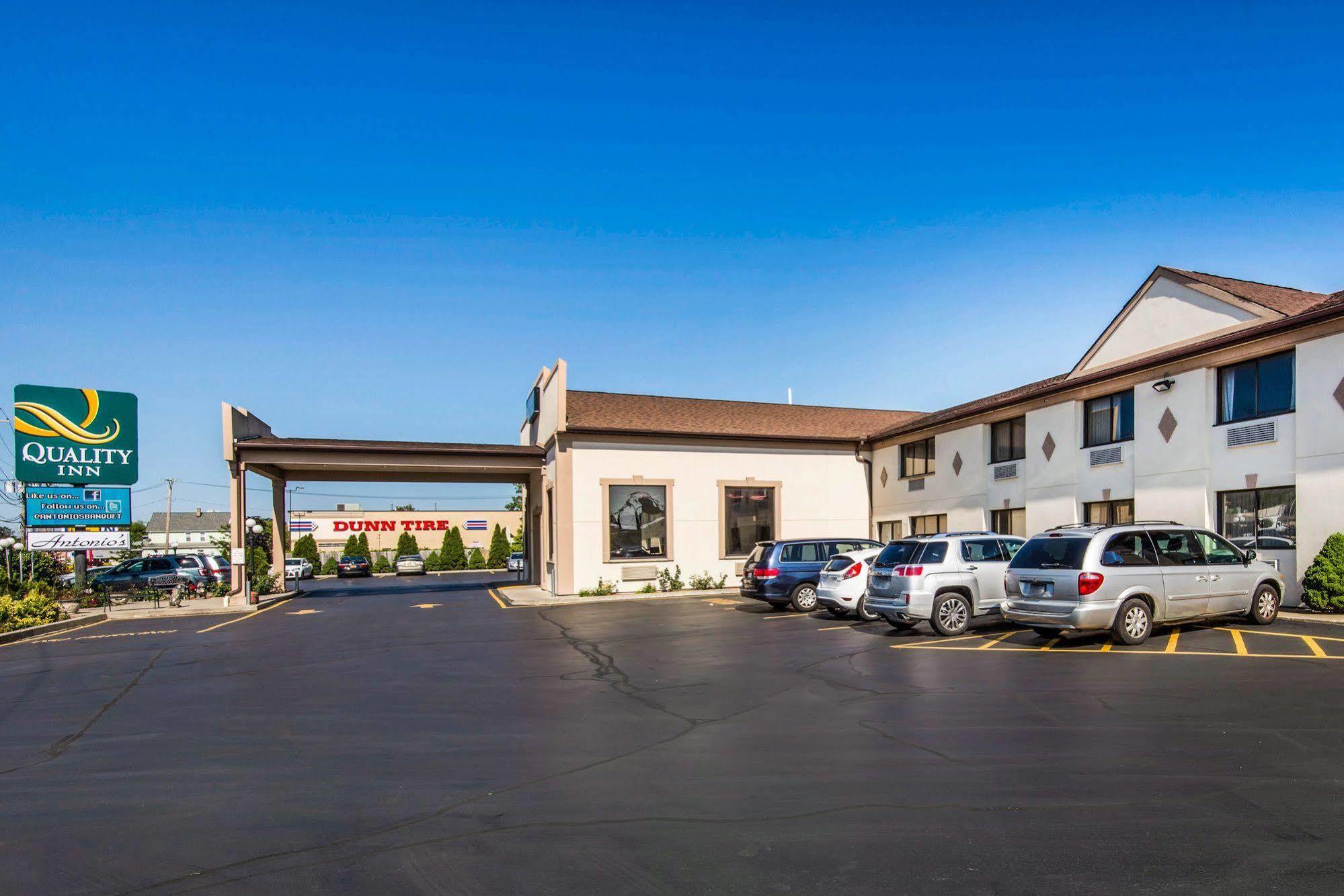 Quality Inn - Niagara Falls Blvd Exterior foto